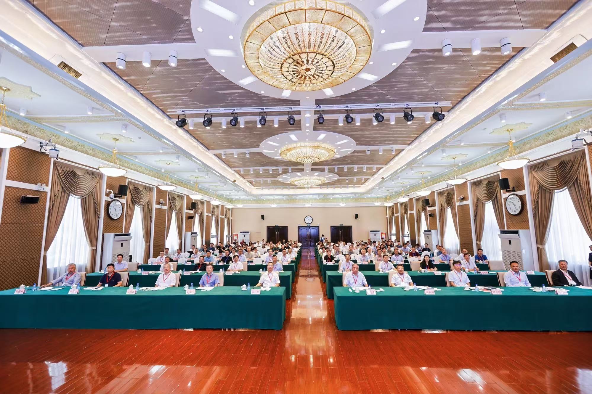 紐邁展風(fēng)采|深耕巖土前沿！蘇州紐邁低場核磁技術(shù)亮相第四屆西北巖土力學(xué)大會